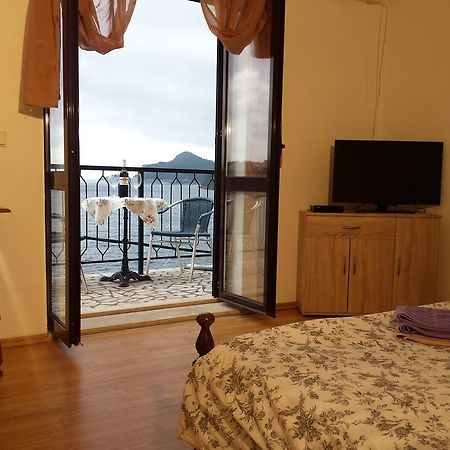 Apartments "Villa Mungos" Sobra 外观 照片