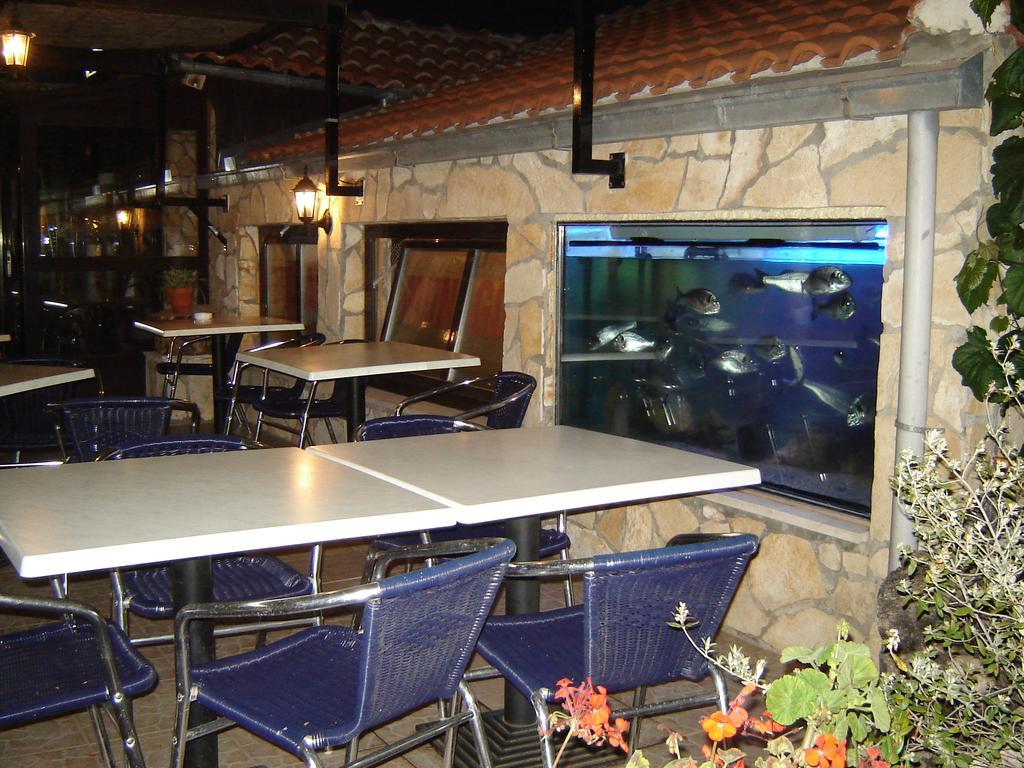 Apartments "Villa Mungos" Sobra 外观 照片