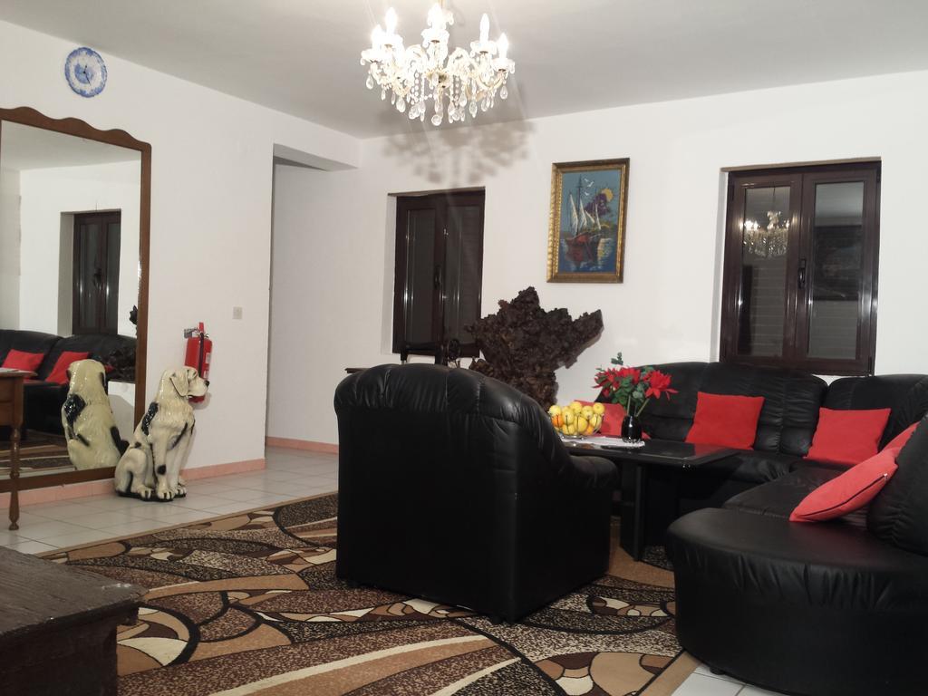 Apartments "Villa Mungos" Sobra 外观 照片