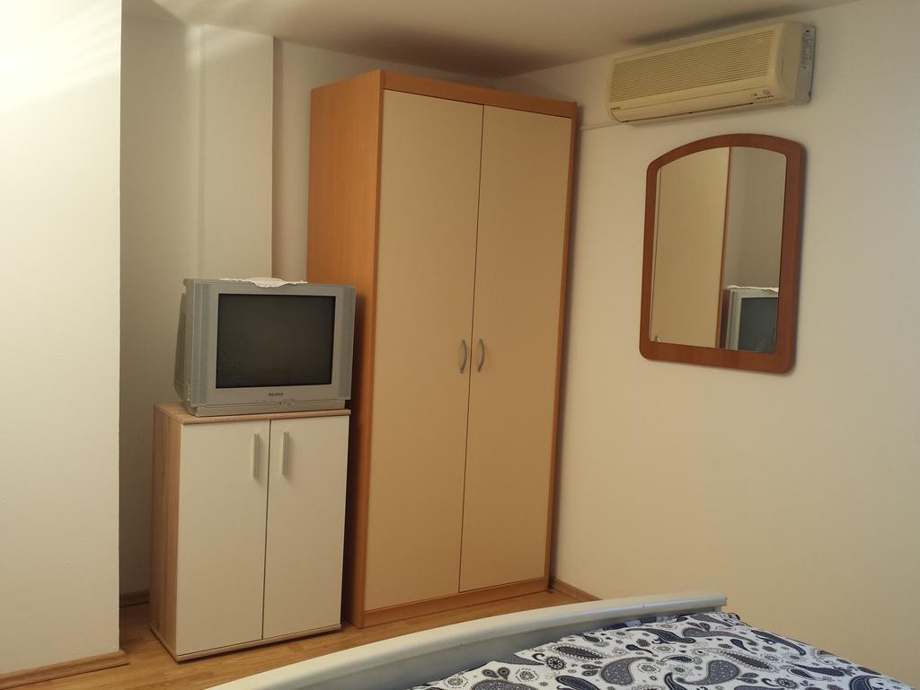 Apartments "Villa Mungos" Sobra 外观 照片