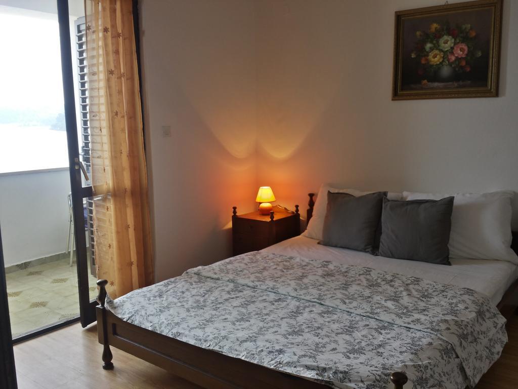 Apartments "Villa Mungos" Sobra 外观 照片
