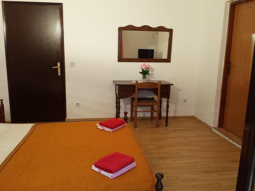 Apartments "Villa Mungos" Sobra 外观 照片