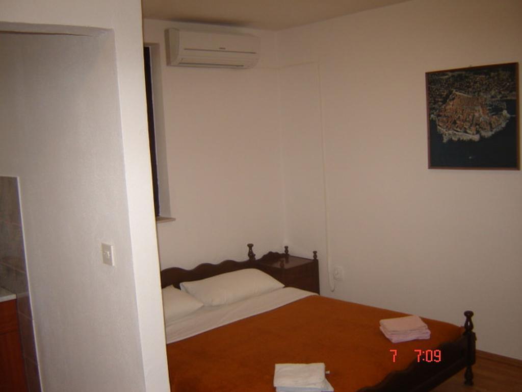 Apartments "Villa Mungos" Sobra 外观 照片