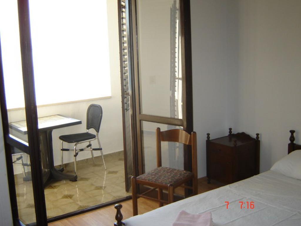 Apartments "Villa Mungos" Sobra 外观 照片